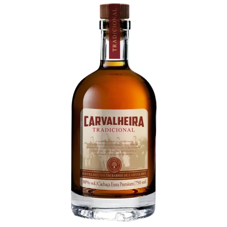 Cachaça Carvalheira Tradicional 750ml